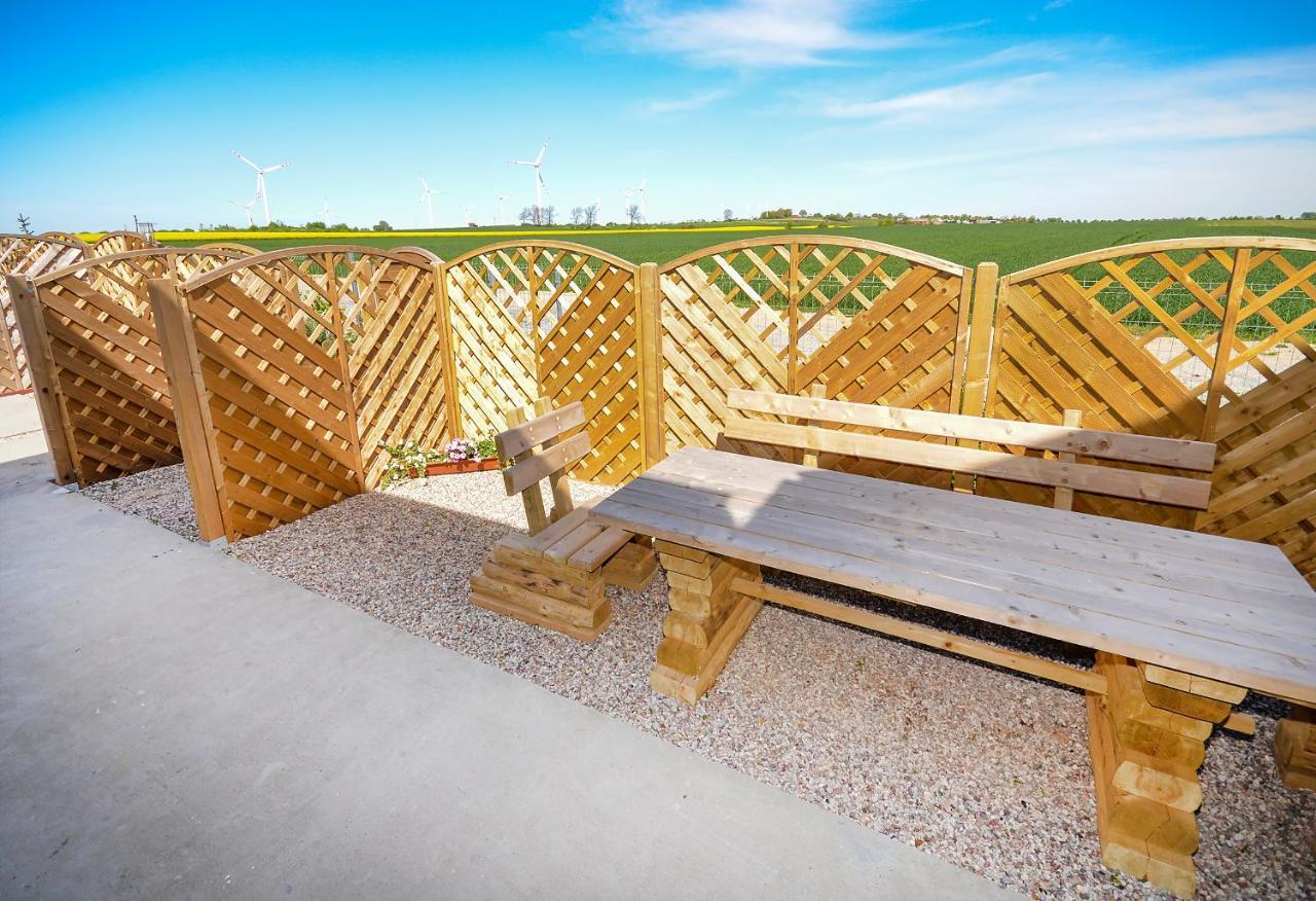 Apartamenty Teczowe Ujście-Darłowskie Exteriör bild