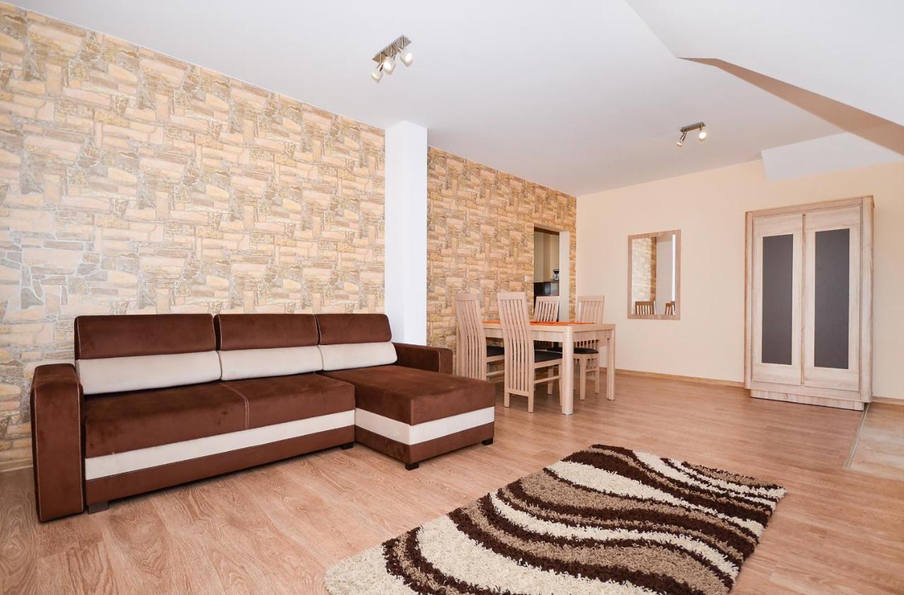 Apartamenty Teczowe Ujście-Darłowskie Exteriör bild