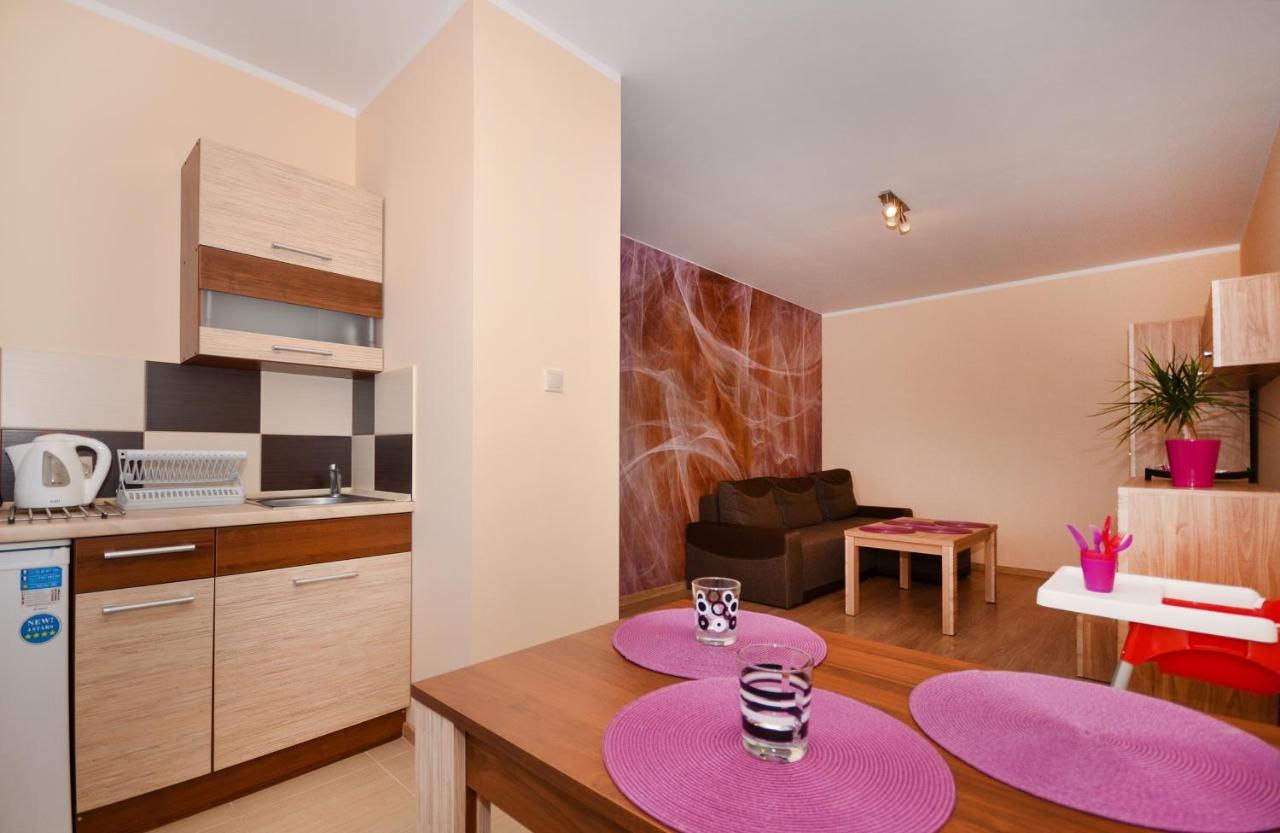 Apartamenty Teczowe Ujście-Darłowskie Exteriör bild